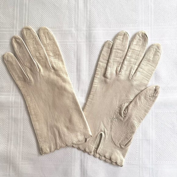 Very clean vintage beige dear skin gloves, from the 50's or 60's, size 7.5 to 8 - Picture 1 of 2